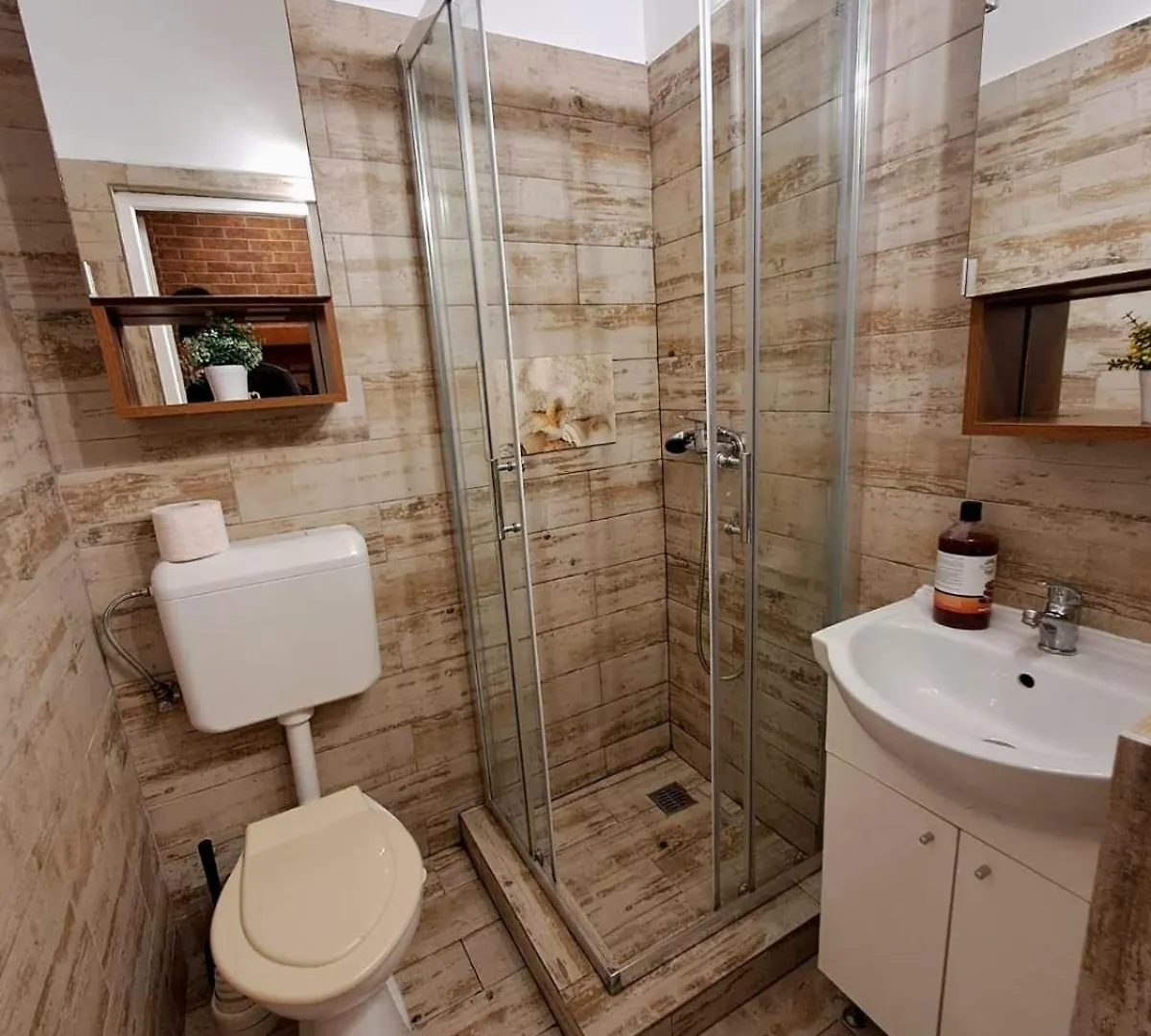 Tantra Studio 7 Nacu Universitate Bucarest Appartement